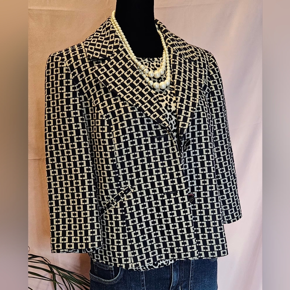 Ann Taylor LOFT Geometric Wool Blend Double Breasted Jacket Size 8 - Picture 3 of 12